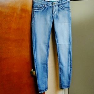 💥 5/$15💥 👖YMI "wannabetterbutt"? Leggings